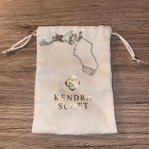 Kendra Scott Elisa Necklace